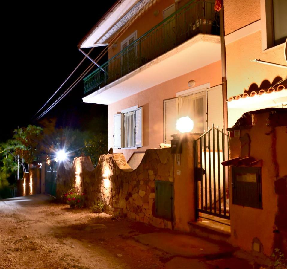 Villa Arancio Cala Liberotto Bagian luar foto